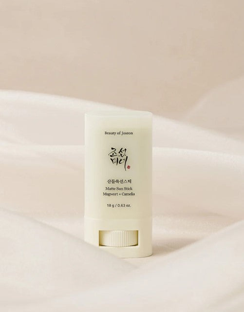 Matte Sun Stick : Mugwort + Camelia 18g